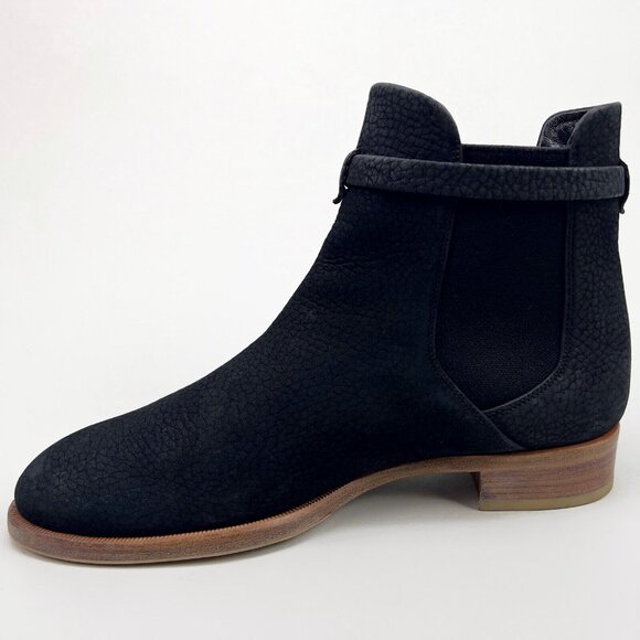 Louis Vuitton Chelsea ankle boots LV buckle navy blue nubuck 7 US or 37 EUR - Picture 8 of 14